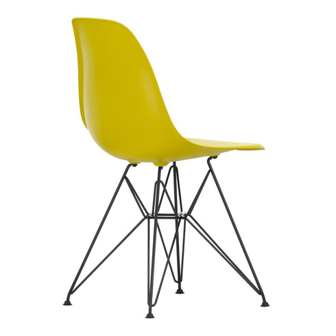 Cadeira Eames DSR em Plástico / Base Preta